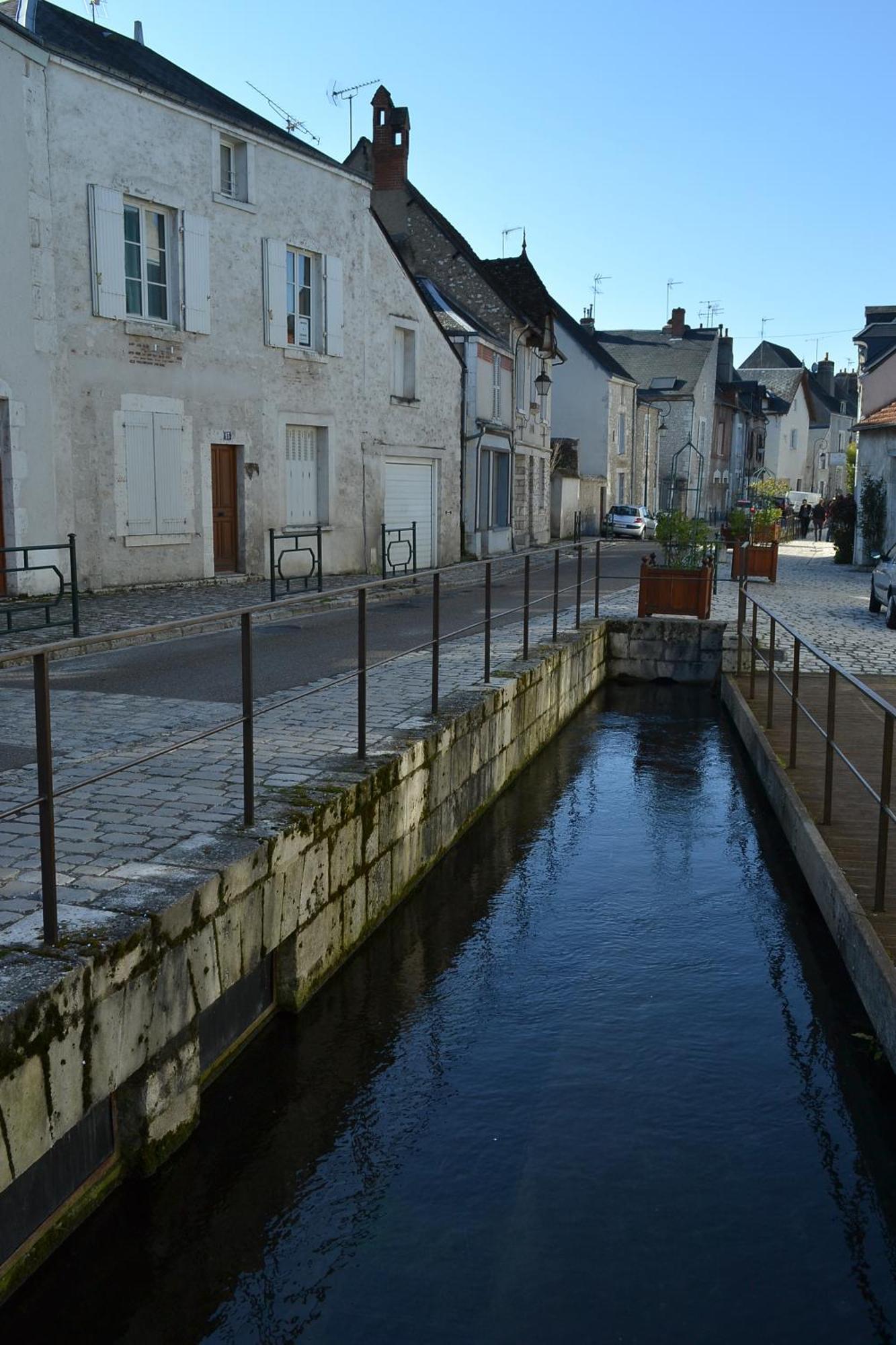 B&B Chez Sylvain Beaugency Buitenkant foto